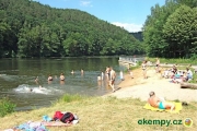 Bar a Kemp Nebe
