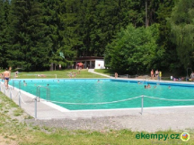 Kemp Relaxa koupaliště 100m