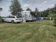 Autokemp Komorník plochy pro stany a karavany