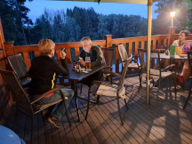 Autokemp Komorník restaurace - venkovní terasa