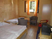 Chatový areál Zděřina Bungalov pro 3 s vlastní koupelnou