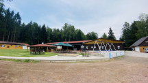 Chatový areál Zděřina Restaurace - venkovní posezení