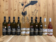 VINAŘSTVÍ & PENZION KNÁPEK STRACHOTÍN Naše vína