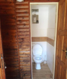 Chatová osada OÁZA každá chatka má vlastní WC