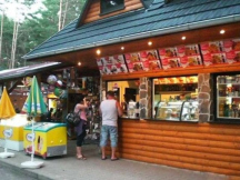 Chatová osada Jachta u Máchova jezera Restaurace chatová osada Jachta