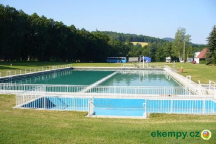 Rekreační a sportovní areál Smědá bazén v areálu