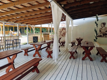 KEMP ŠIKLAND - největší zážitkový areál na Vysočině  Kavárna Café Haus