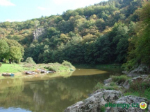 Tábořiště Pikovice Sázava - pohled z Posázavské stezky