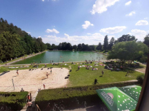 Penzion a kemp Vlčí Důl přírodní koupaliště a hřiště na beach volejbal