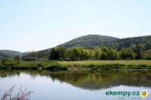 Kemp u lávky - Pikovice 
