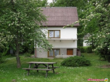 Mini Kemp Plecháč 4L chata Včelín