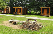 Autocamp Slunečná 4L chatky