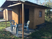 Kemp Měruše u pískových jezer 3L chatky