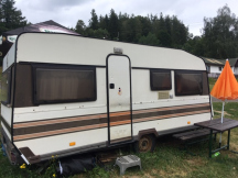 Autokemp U KAPLIČKY Karavan pronájem