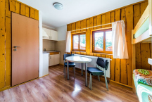 Chatová osada Olešná 2-4L chatky, vlastní kuchyňka a wc, sprcha