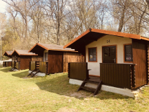 Koupaliště a kemp Tyršák 4L chatky