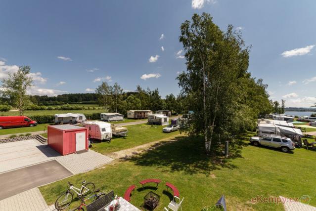 Kemp u Kukačků a Penzion DaJa Lipno kempová místa