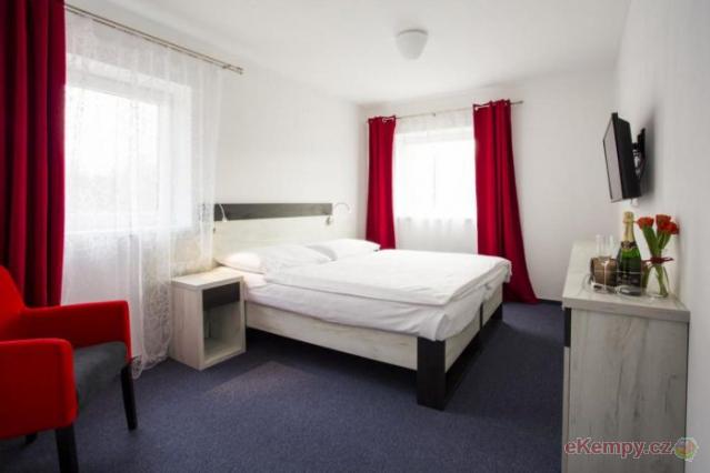 Kemp a Hotel Mezní Louka 2-3L pokoje, 2-3B rooms