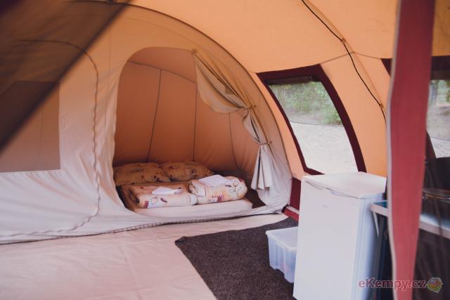 Camp Dolce ***  4-6L rodinné stany pronájem