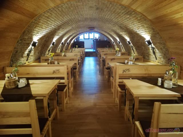 Autokemp "U Vody" Restaurace