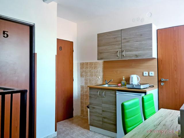 Autokemp Budišov Apartmány