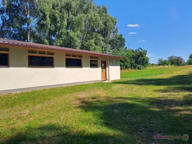 Autokemp Komorník soc.zařízení