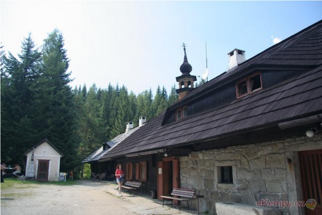 Autocamping Antýgl Pohled na budovu