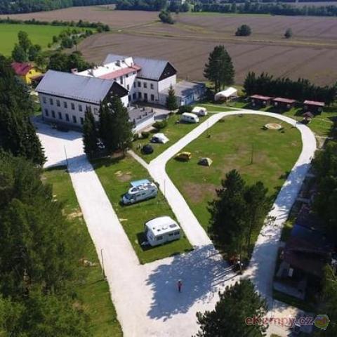 Karavan Kemp Zlosin Pohled z dronu