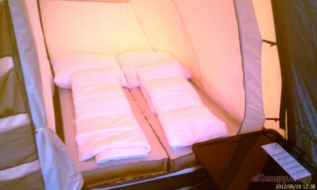 Autocamping Rozkoš  vybavené rodinné 4L stany