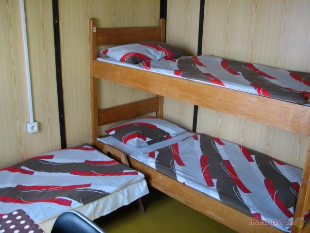 Autocamping Rozkoš  Chaty horní 4L pokoje