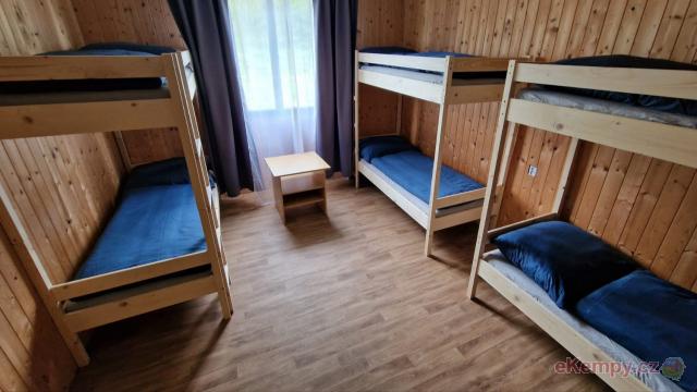 Resort pod Landštejnem  Klubové pokoje pro 6 osob