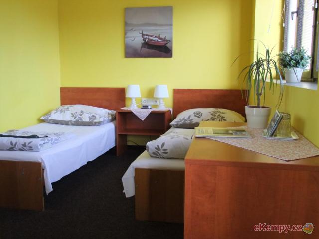 Hotel a kemp Formule*** 2/3/4L pokoje Hotel