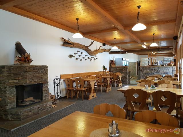 Camping & Restaurant BEZDREV Rybářská restaurace