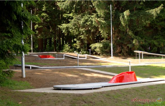 Camping u hotelu Horník  Minigolf