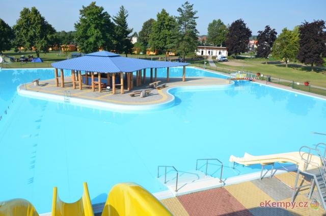 Koupaliště a kemp Chlumec nad Cidlinou nové koupaliště