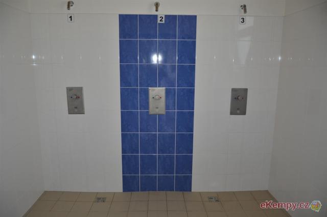 Koupaliště a kemp Chlumec nad Cidlinou společné soc. zařízení