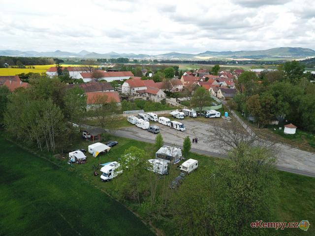 Karavanové stání Nučničky 
