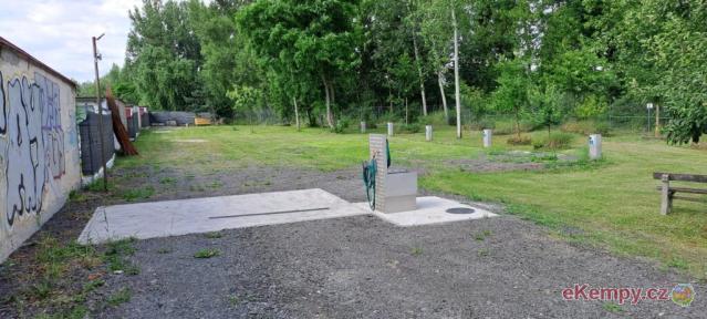 Stellplatz Mackárna 