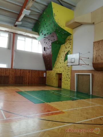 Autocamp Nové Město Sportovní hala